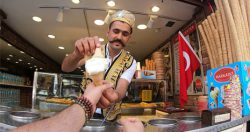 اهنگ بستنی فروش معروف ترکیه